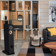   Davis Acoustics Courbet 4 Black Matt:  2