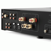   Hegel H190v Black:  3