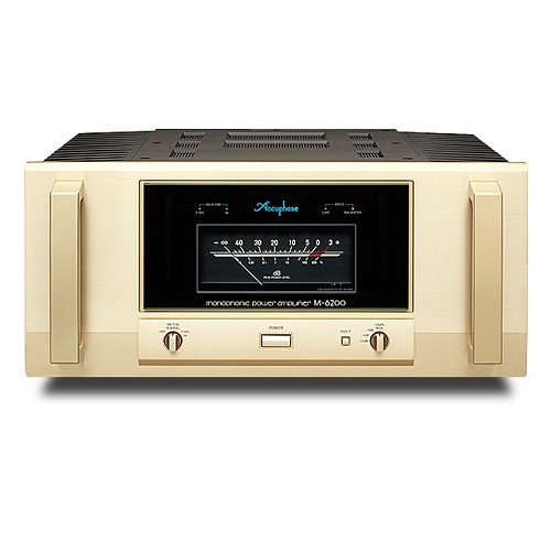   Accuphase M-6200 (Accuphase)