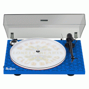   Pro-Ject ESSENTIAL III OM10 Special Edition: Sgt. Pepper:  2
