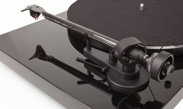   PRO-JECT Debut Carbon Phono USB (OM10) PIANO:  2