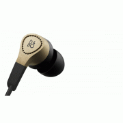  -  BeoPlay H3 Golden Edition:  2