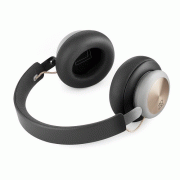   BeoPlay H4 Charcoal Grey:  4