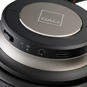    Bluetooth    : DALI IO-6 Iron Black:  4