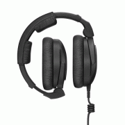  Sennheiser HD 300 PRO:  4