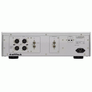    Luxman P-100 Centennial Silver:  2