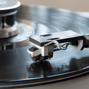  Audio-Technica AT-ART1000:  5