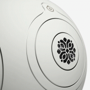   Devialet Phantom Ultimate 108 dB Light Pearl:  6